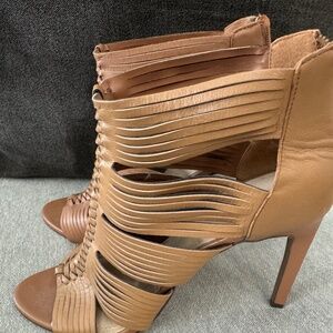 BCBGeneration Cerinah-X Camel Heels
